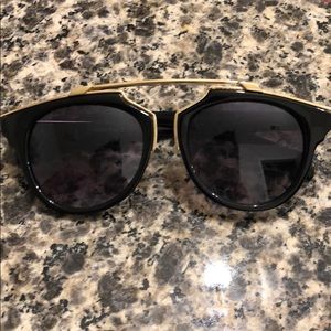 Black /gold rim sunglasses